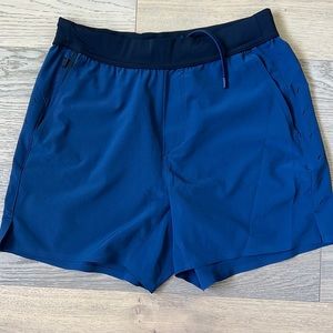 Ten Thousand Interval short